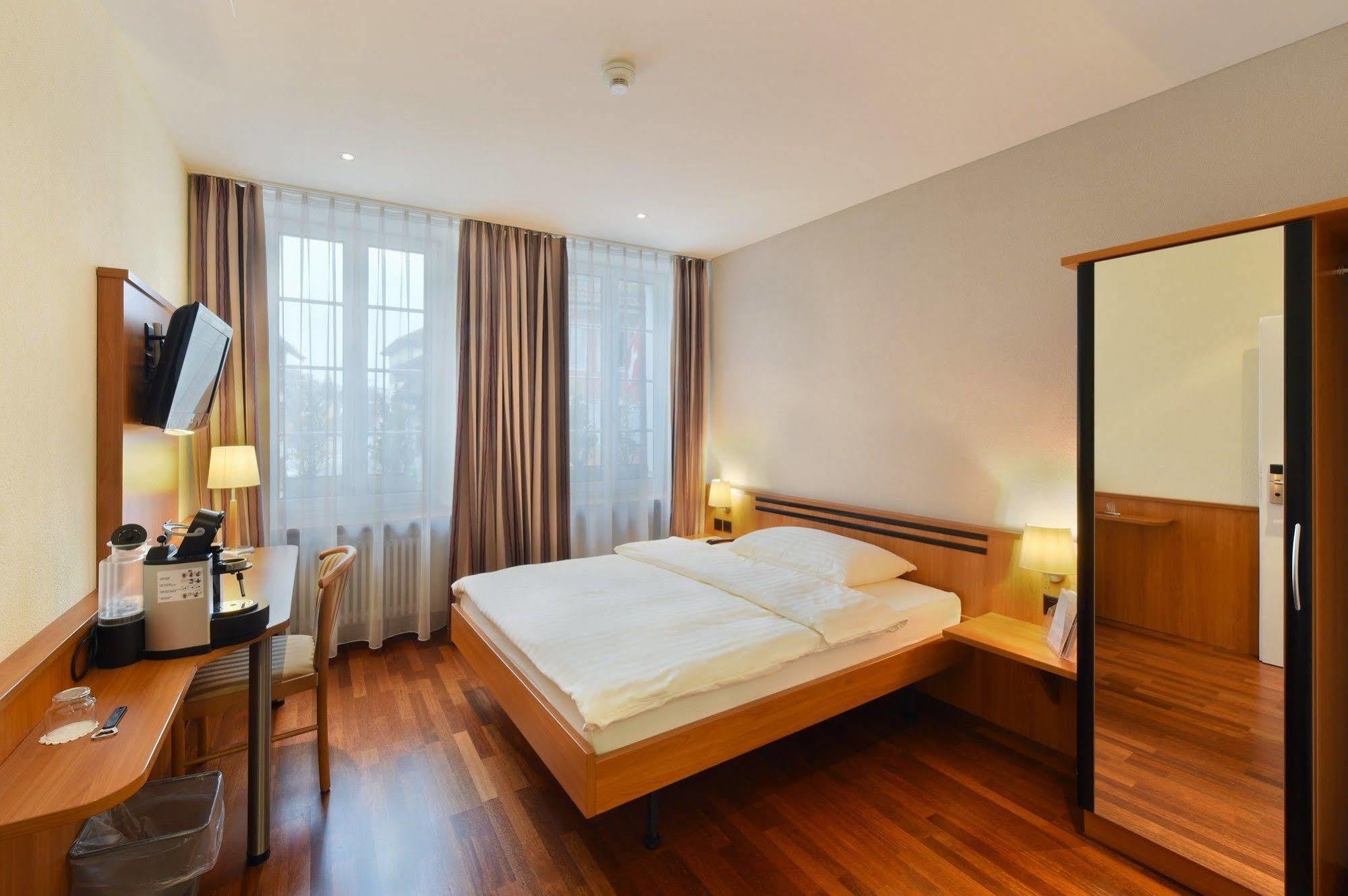 Apart Hotel Amadeo Zofingen Ngoại thất bức ảnh